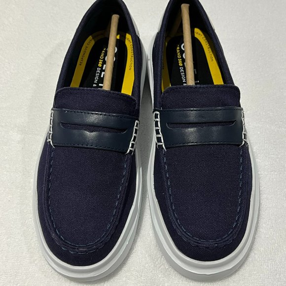 COLE HAAN GP Rly Marine Blue Canvas Loafers - Size 6 - NEW! - Picture 3 of 13